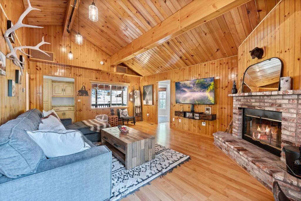 Cozy Cabin Perfect For 2 Families Big Bear Lake Exterior photo